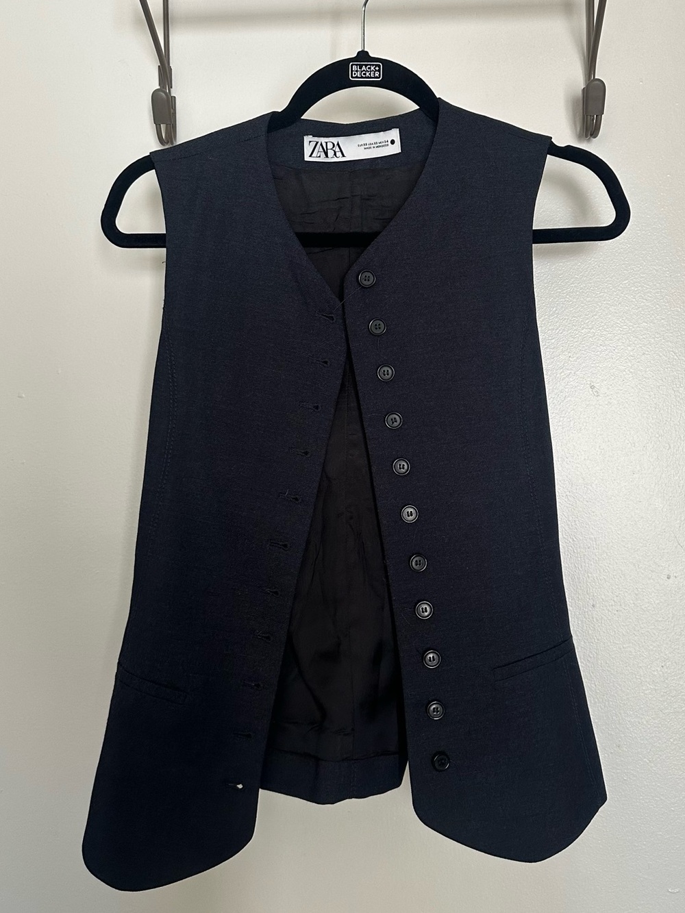 Zara Buttoned Vest View 2